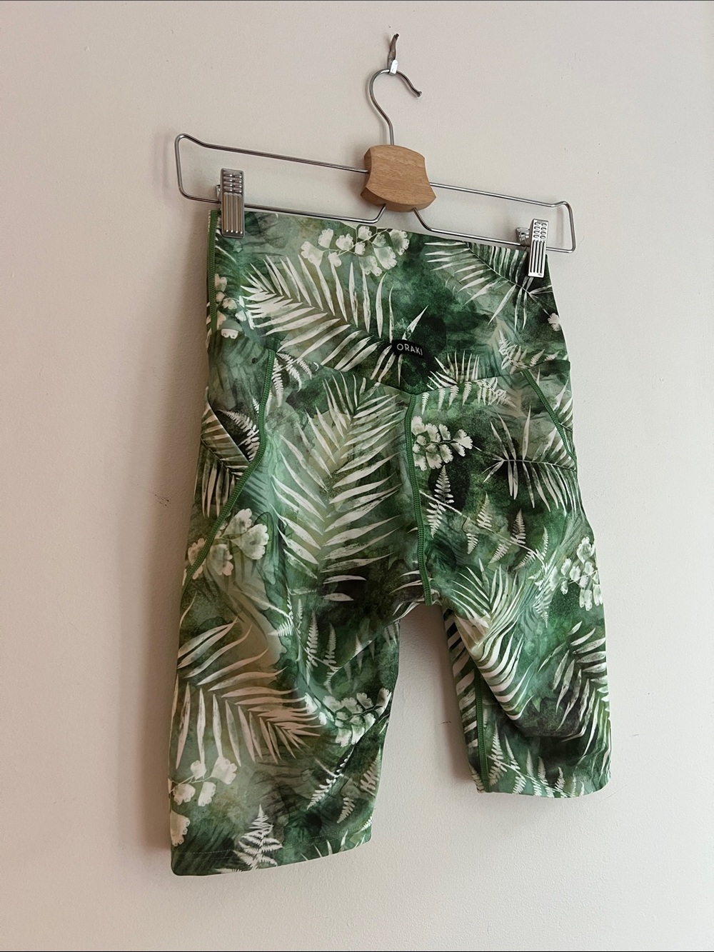 Oraki Biker Short Tropical Garden 9 1/2"